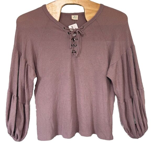Tops - Blue Buttercup Women's Size L Lavender Waffle‎ Knit Long Poet Sleeves Lace Up